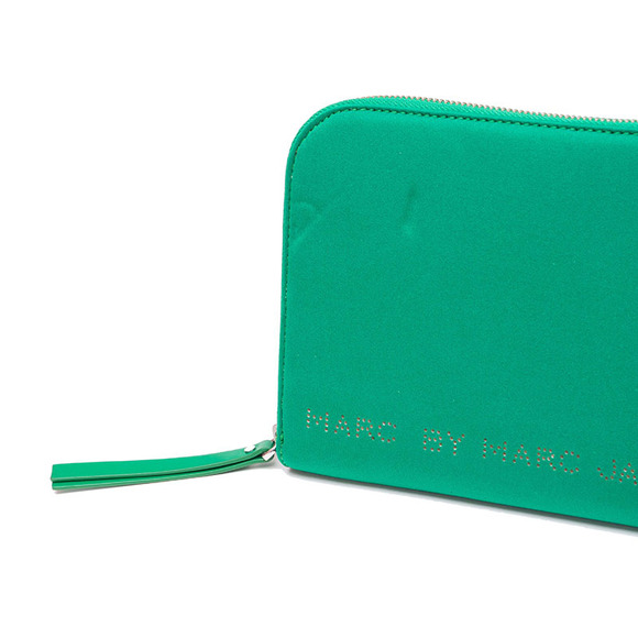 Marc By Marc Jacobs Clutch Women size 20X14 Green